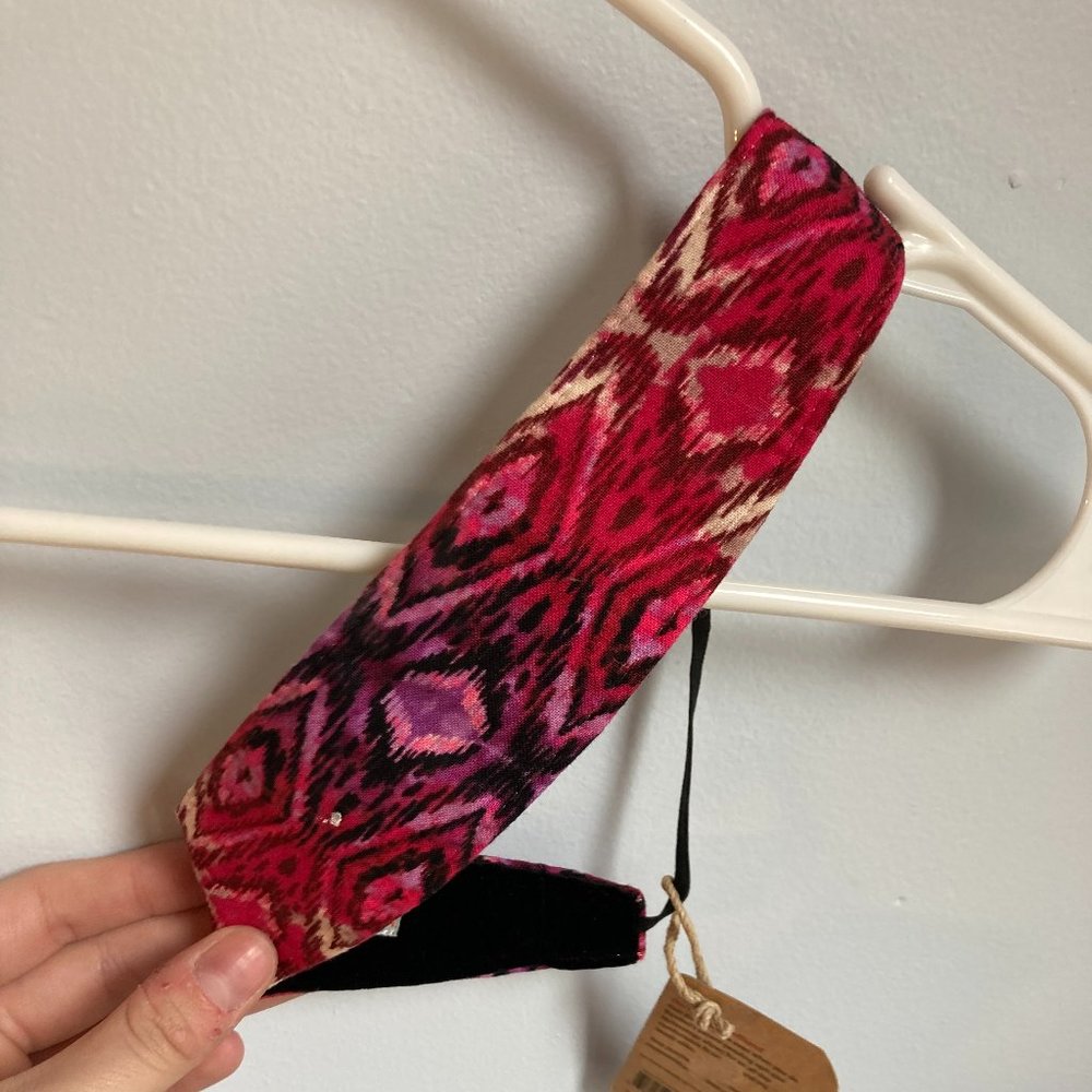 new headband with tags